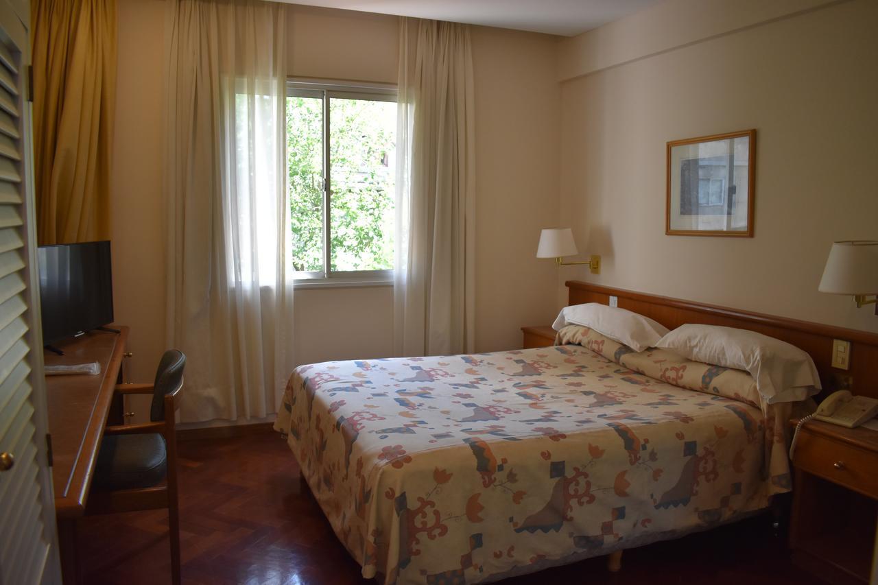 Cervantes Hotel Mendoza